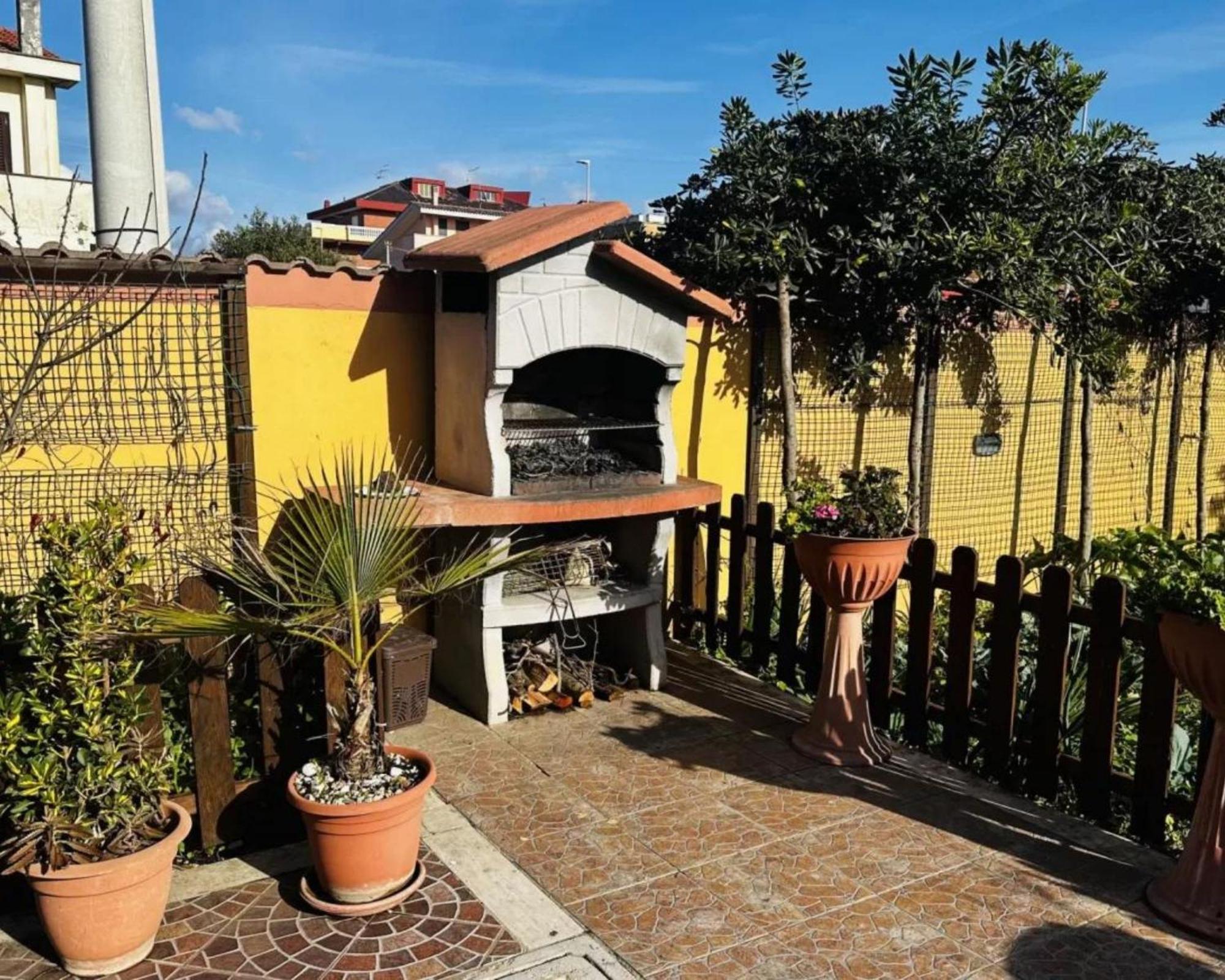 Romano House Fiumicino Esterno foto